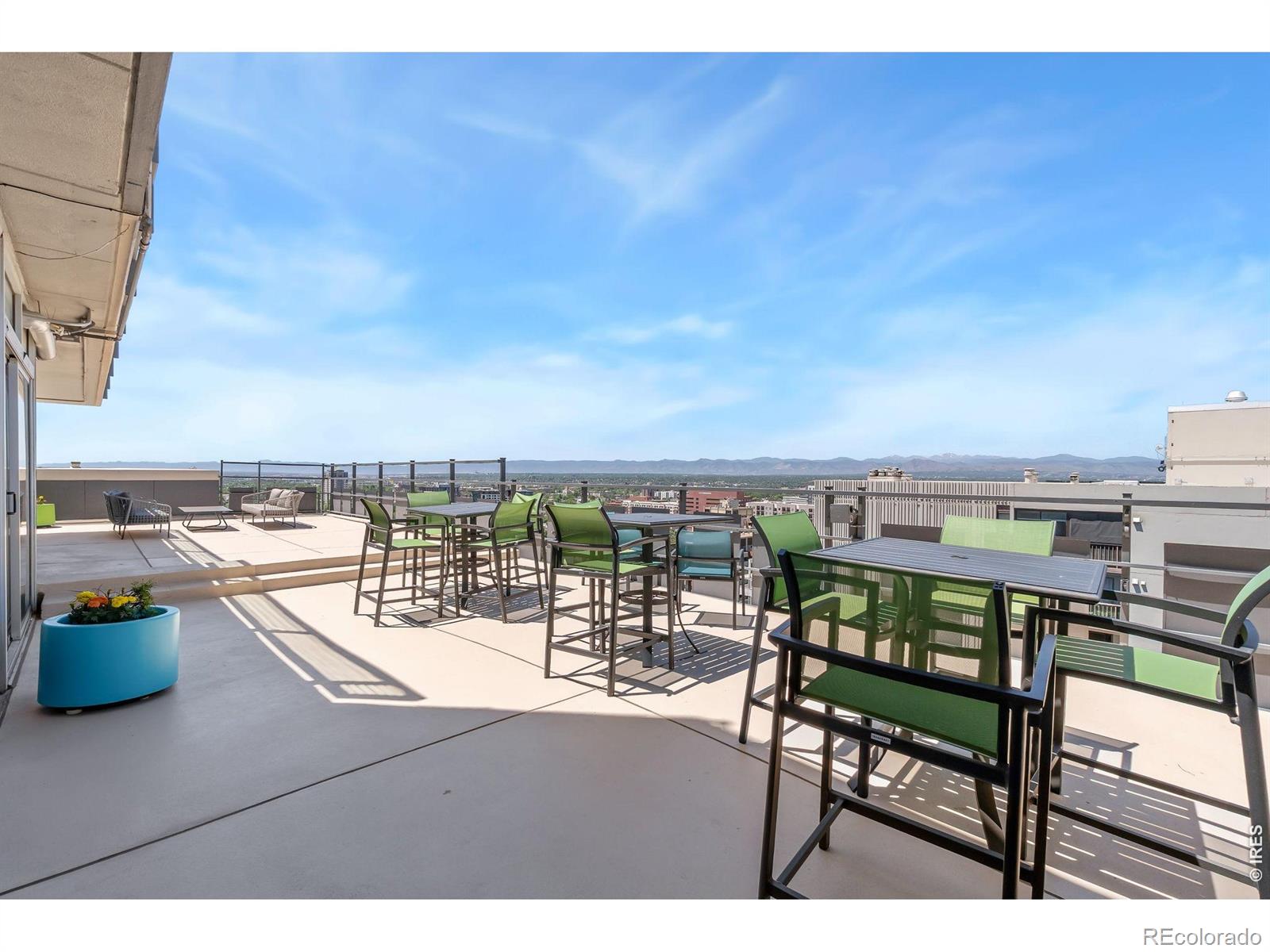 MLS Image #22 for 790 n washington street,denver, Colorado