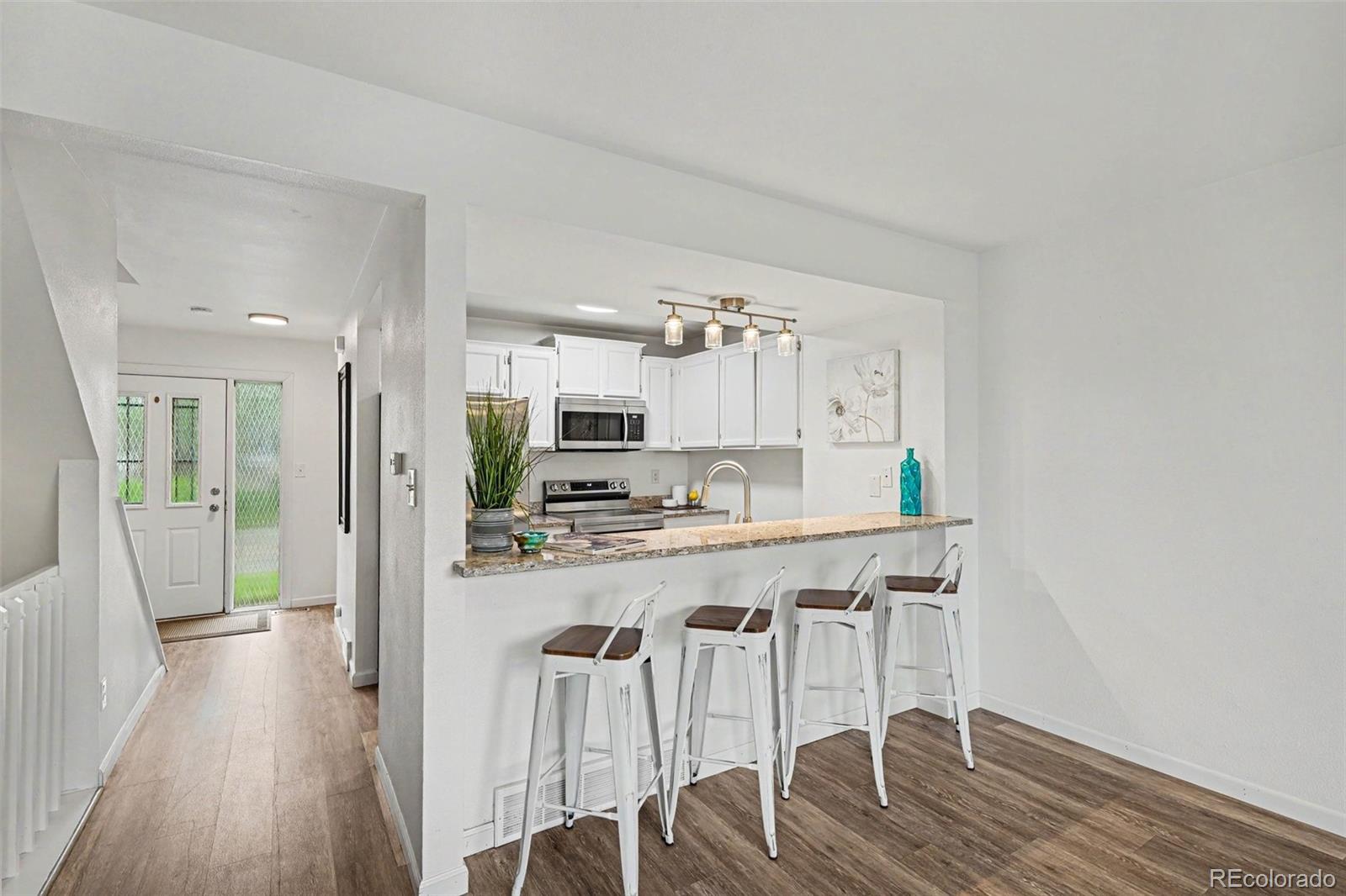 MLS Image #4 for 2432  lexington village lane,colorado springs, Colorado