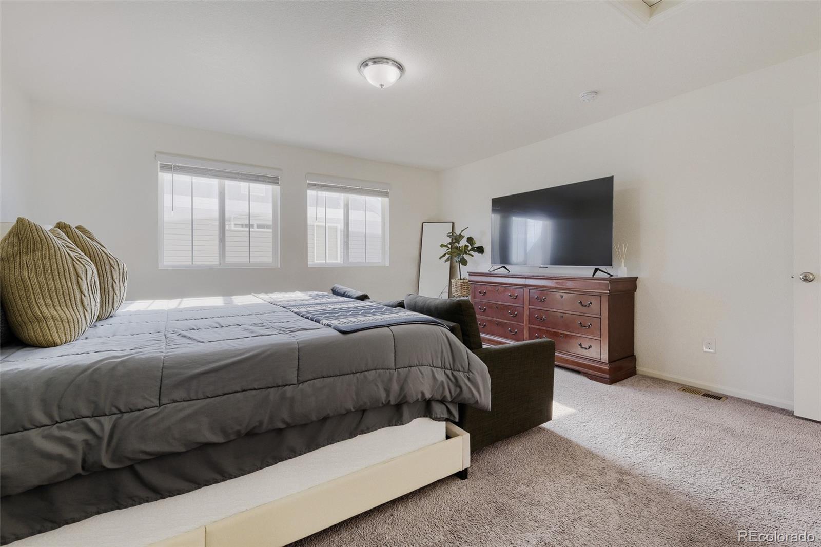 MLS Image #16 for 5368 n argonne street,denver, Colorado
