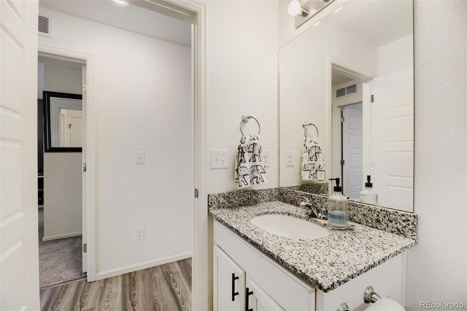 MLS Image #18 for 5368 n argonne street,denver, Colorado