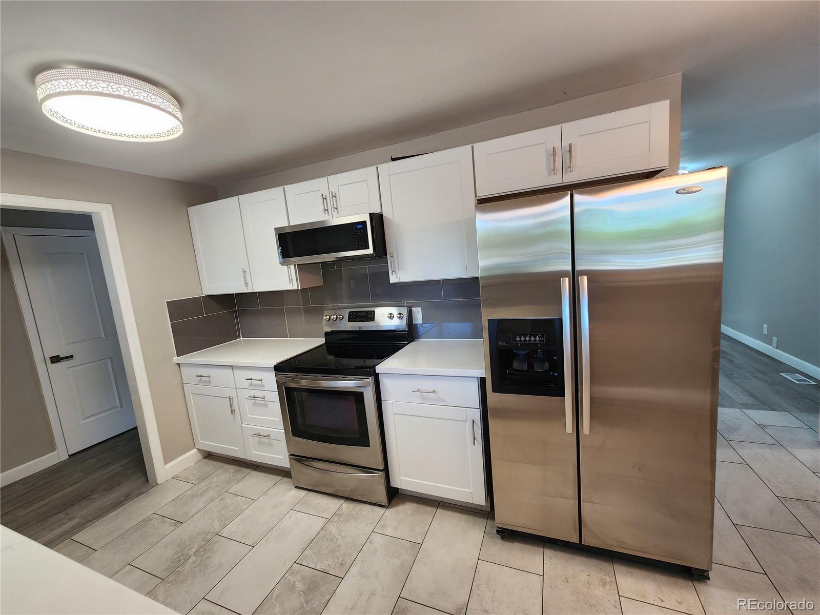 MLS Image #3 for 210 e geddes avenue,littleton, Colorado