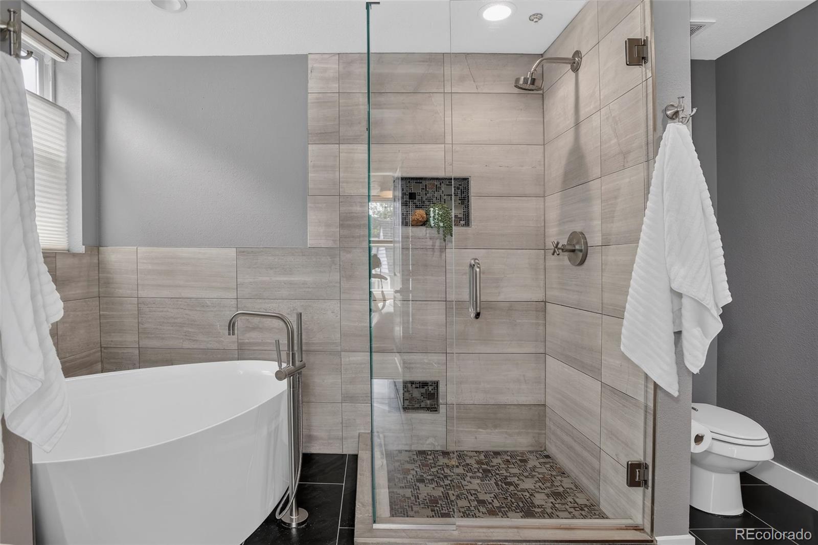MLS Image #21 for 2240 n clay street,denver, Colorado