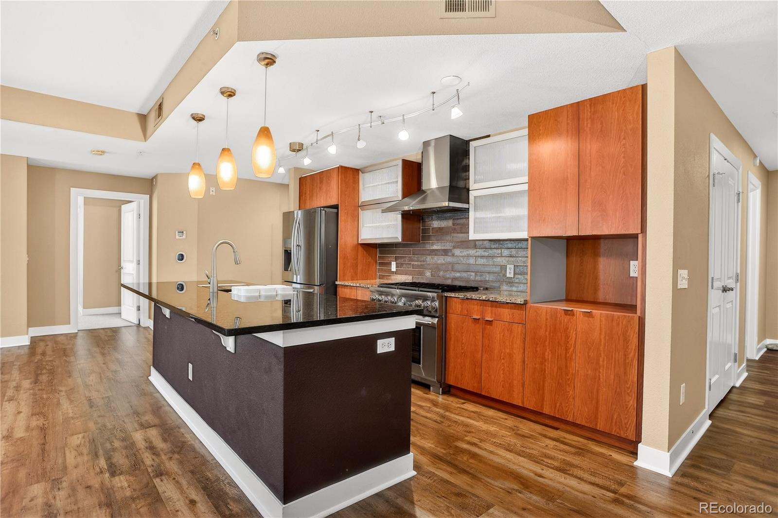 MLS Image #5 for 2240 n clay street 211,denver, Colorado