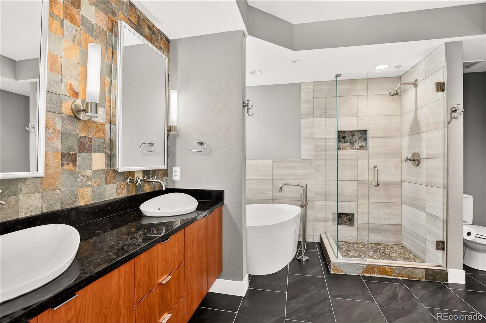MLS Image #9 for 2240 n clay street 211,denver, Colorado