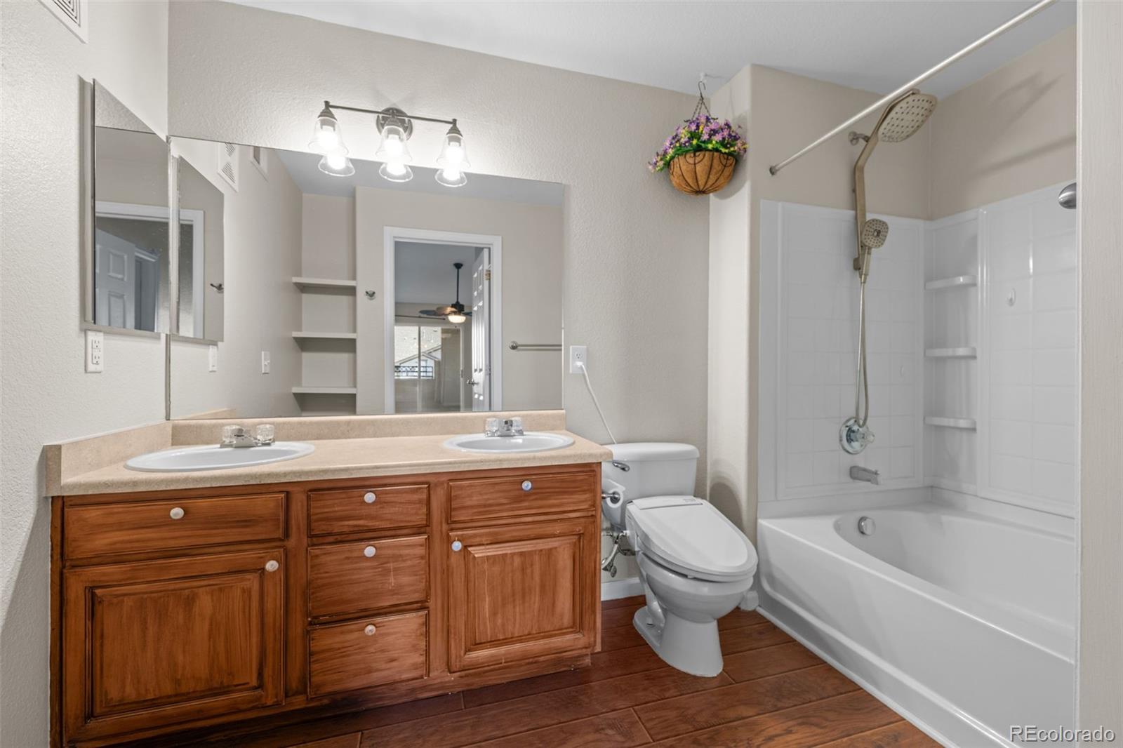MLS Image #33 for 4572  copeland loop 201,littleton, Colorado