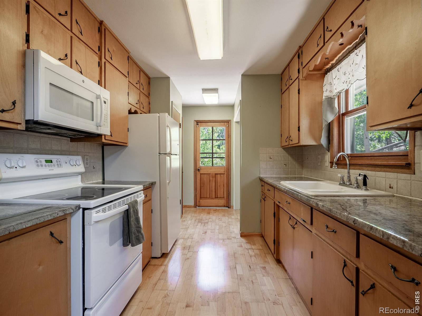 MLS Image #32 for 1847  shoshoni drive,red feather lakes, Colorado