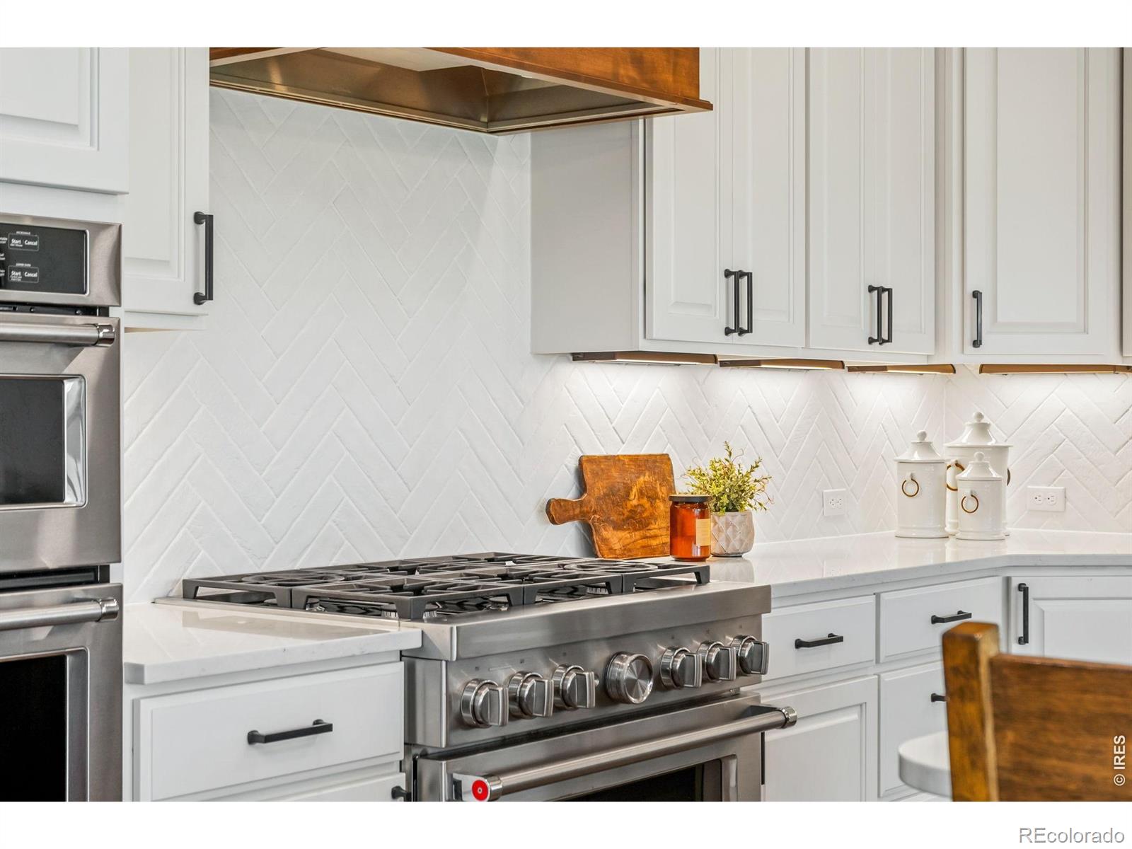 MLS Image #14 for 2625  heron lakes parkway,berthoud, Colorado