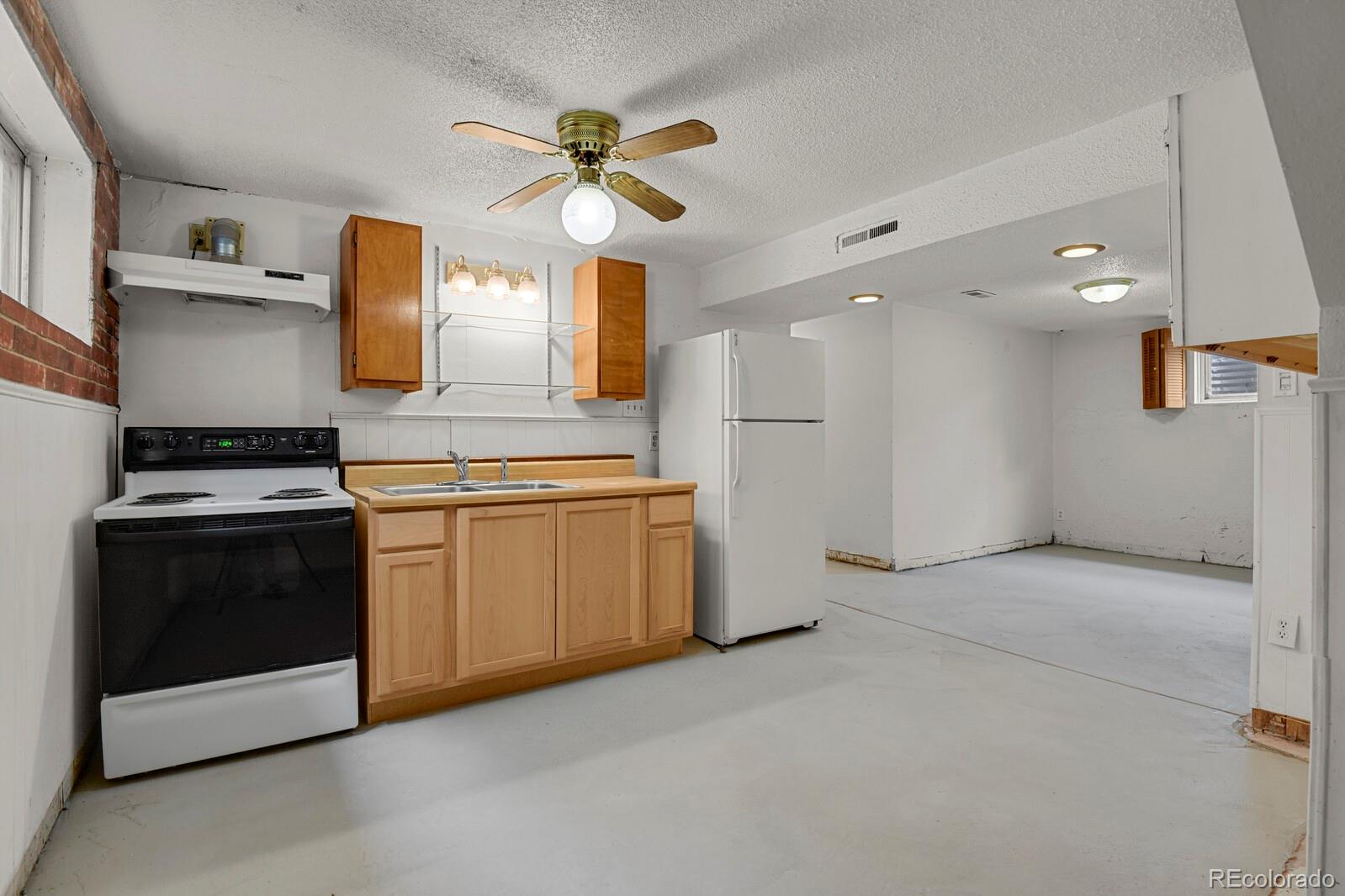 MLS Image #25 for 523 e las animas street,colorado springs, Colorado
