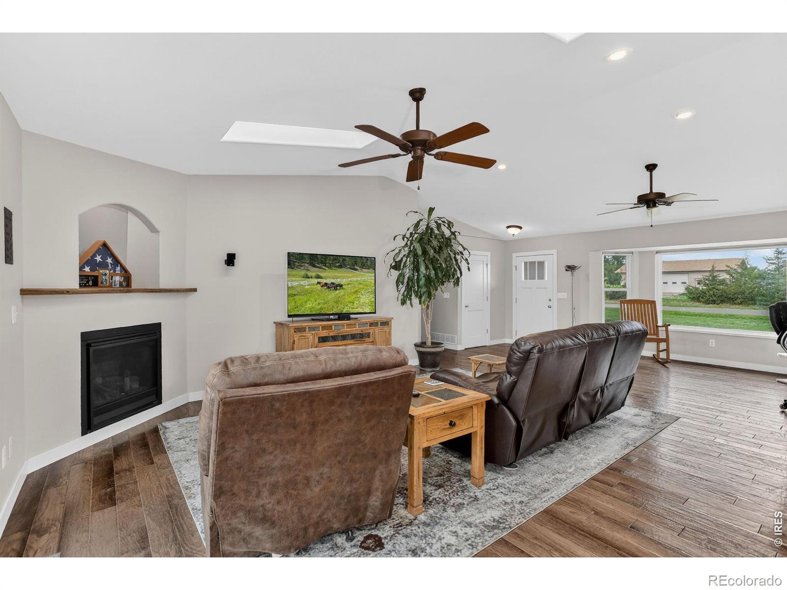 MLS Image #3 for 4717  foothills drive,berthoud, Colorado