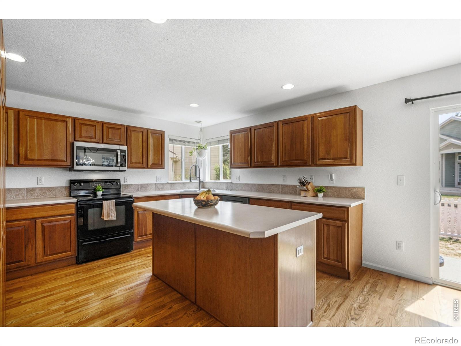 MLS Image #15 for 12661  james circle,broomfield, Colorado