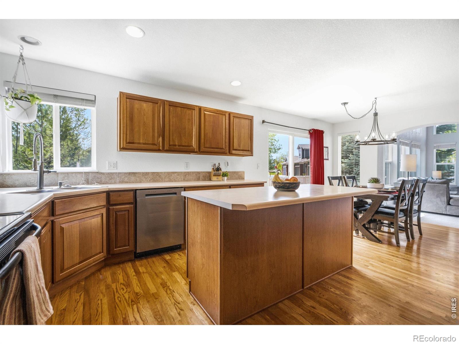 MLS Image #16 for 12661  james circle,broomfield, Colorado
