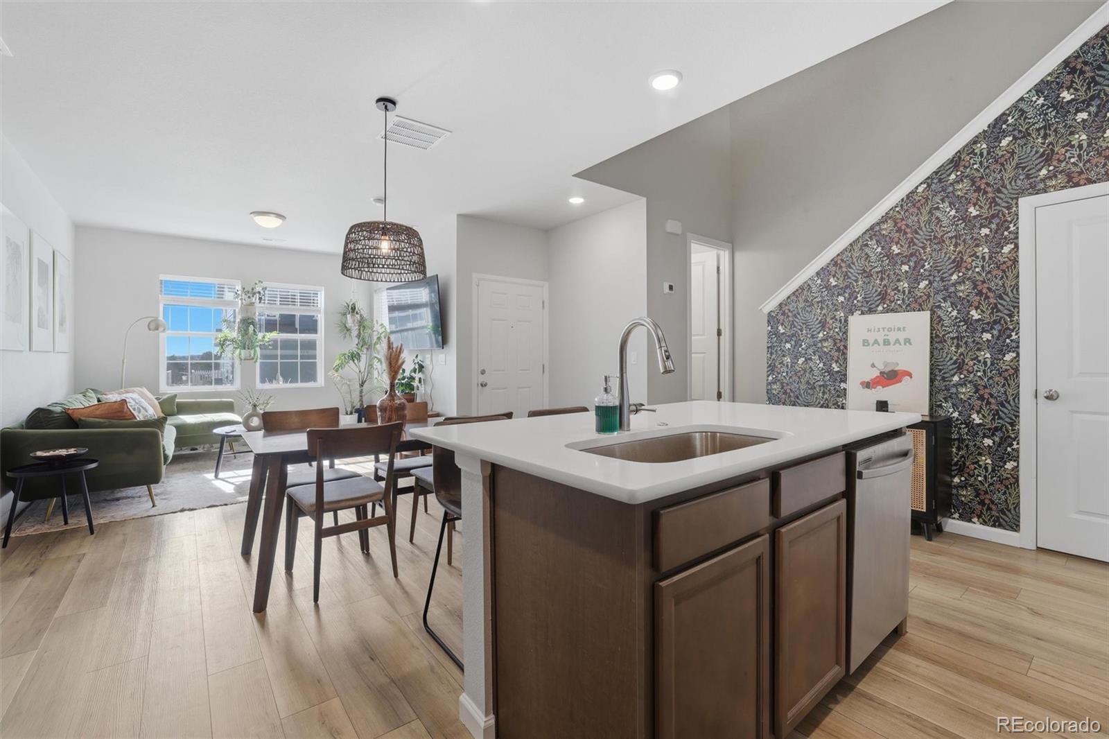 MLS Image #10 for 5230  mountain vista heights,colorado springs, Colorado
