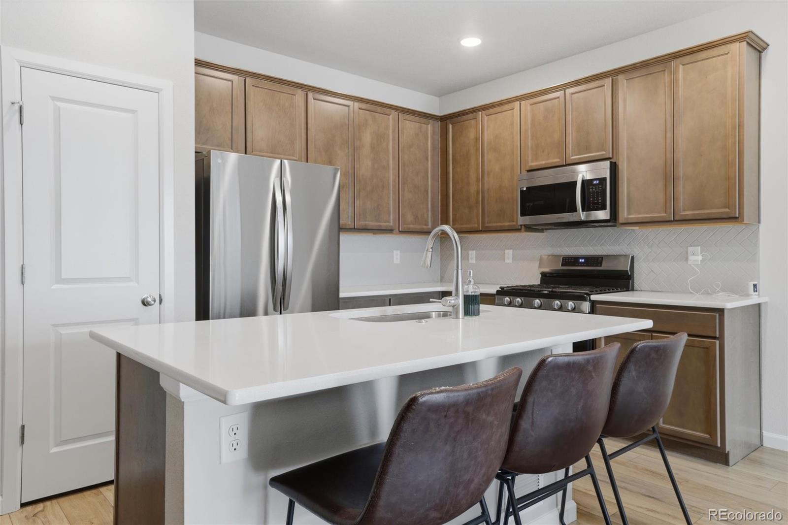 MLS Image #8 for 5230  mountain vista heights,colorado springs, Colorado