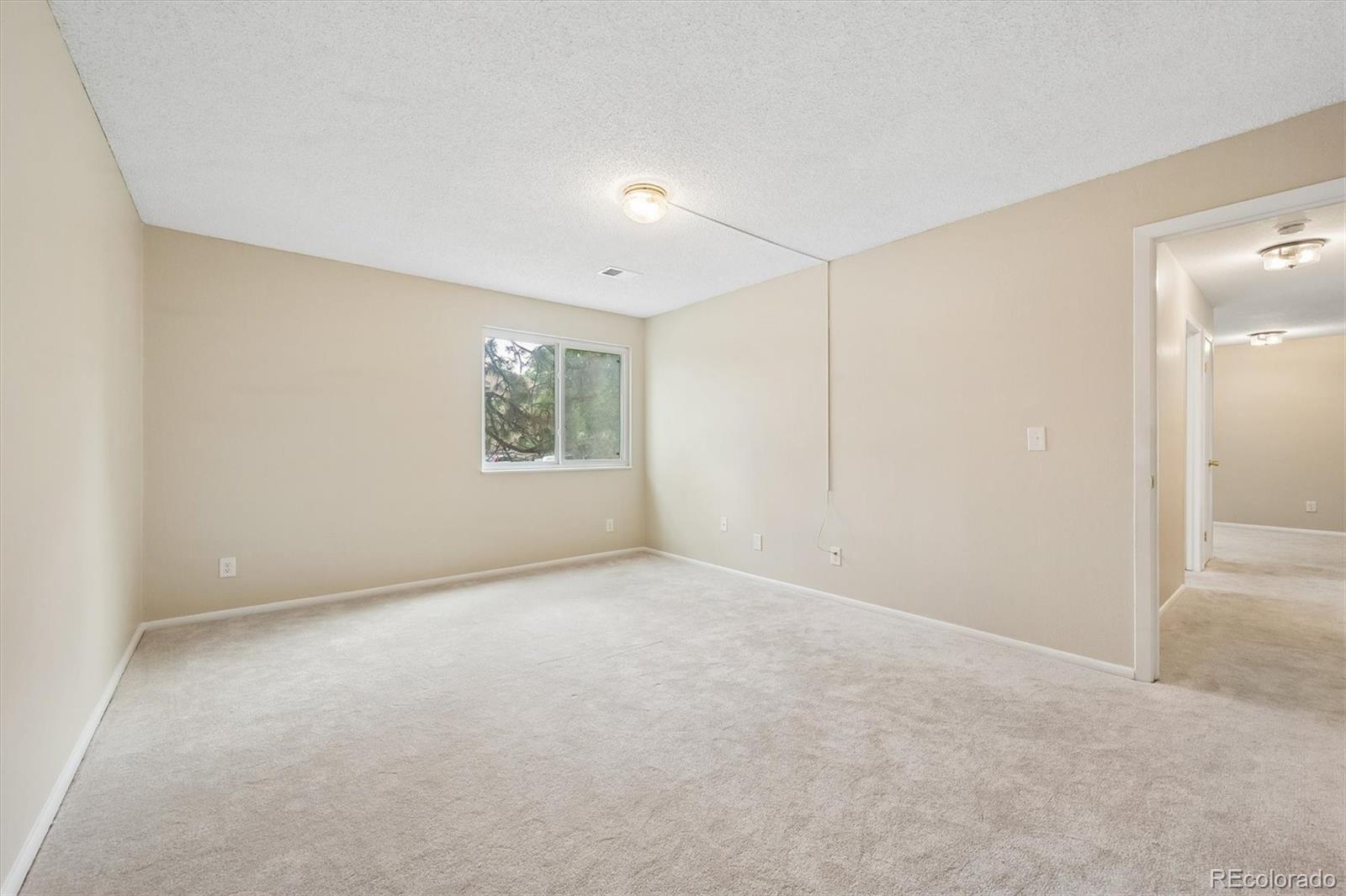 MLS Image #15 for 12470 e cornell avenue,aurora, Colorado