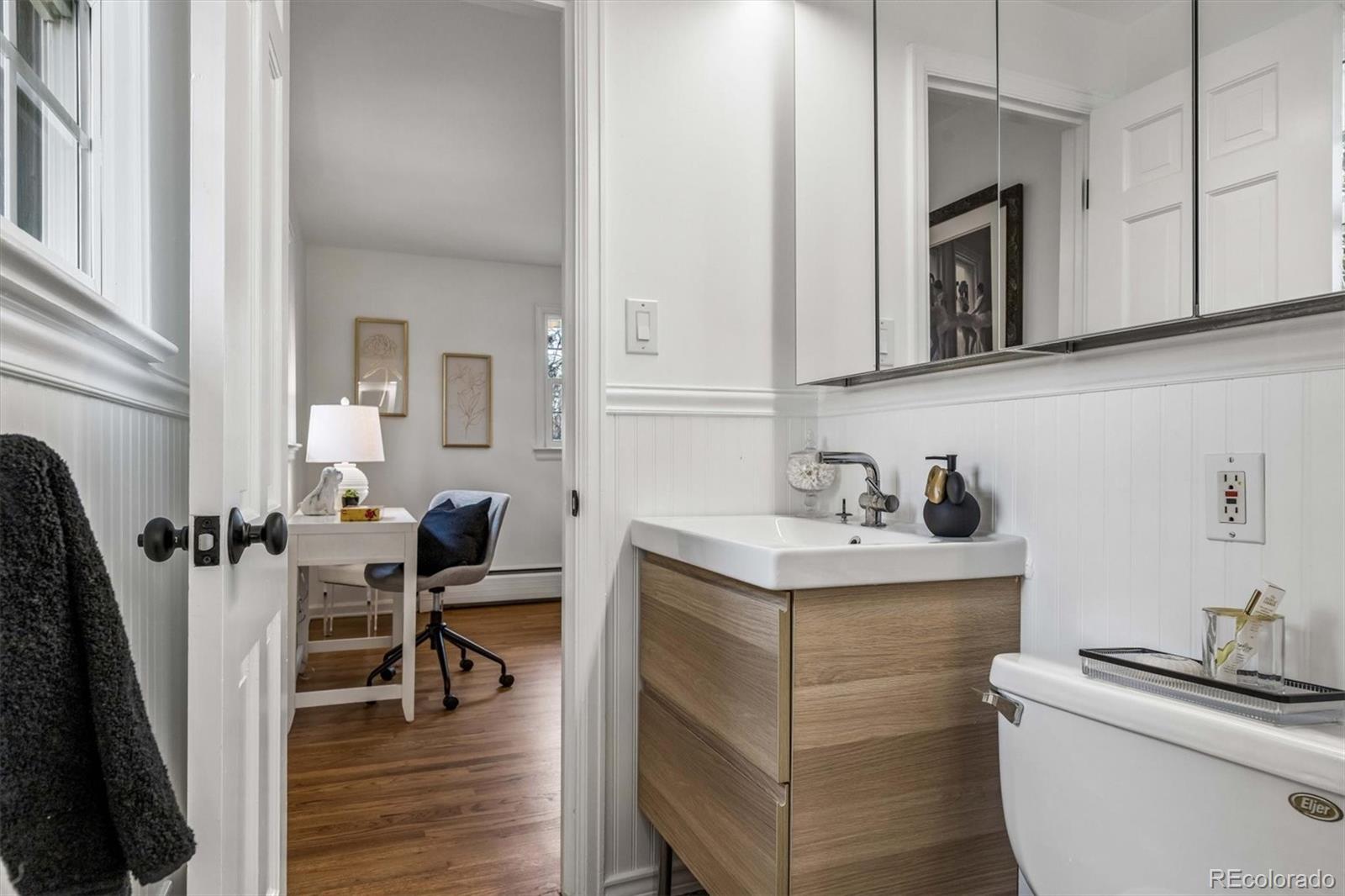MLS Image #26 for 2700 e bates avenue,denver, Colorado