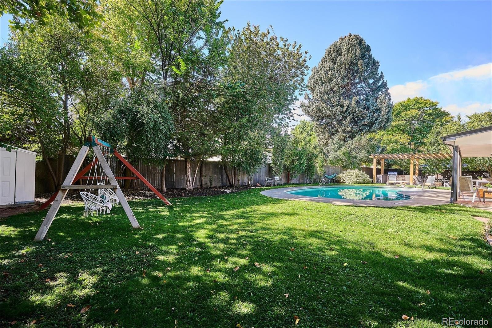 MLS Image #40 for 2700 e bates avenue,denver, Colorado