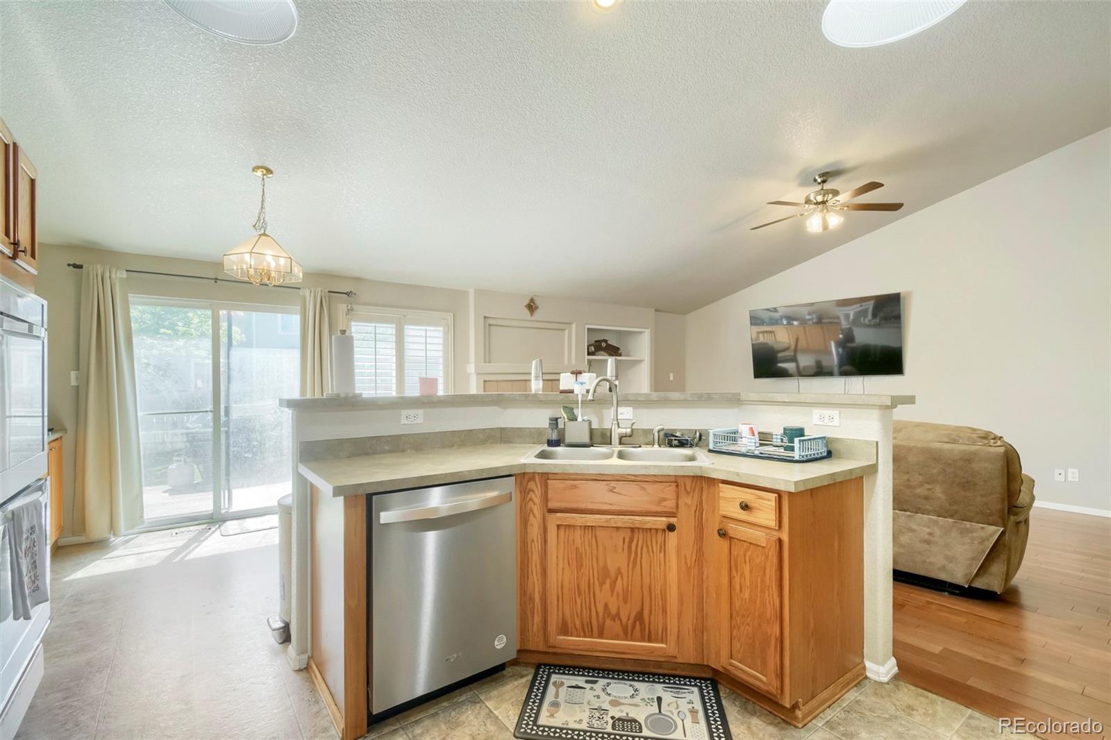 MLS Image #11 for 11292  kingston street,henderson, Colorado