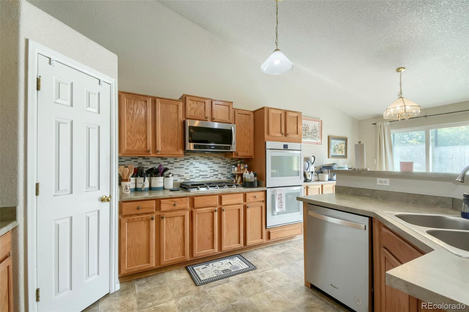 MLS Image #12 for 11292  kingston street,henderson, Colorado