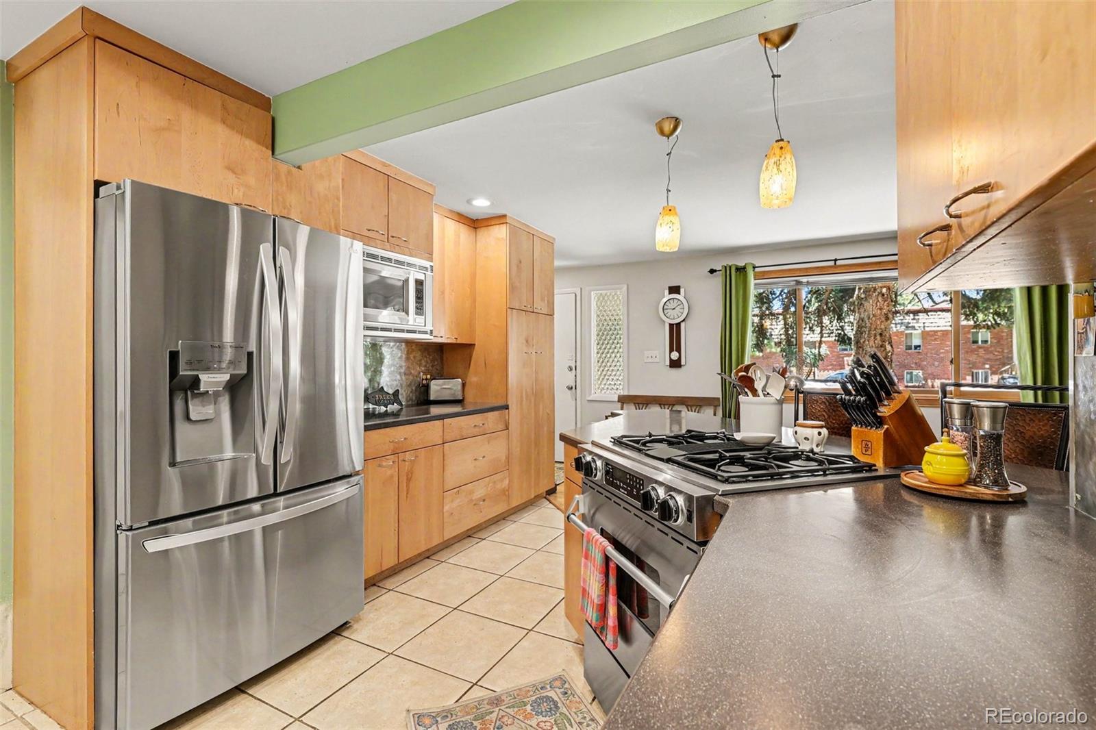 MLS Image #7 for 5402 e warren avenue,denver, Colorado