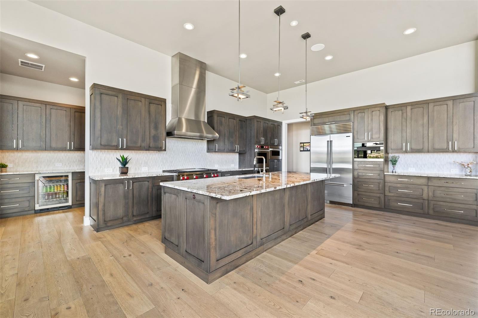 MLS Image #11 for 1484  vine cliff heights,colorado springs, Colorado