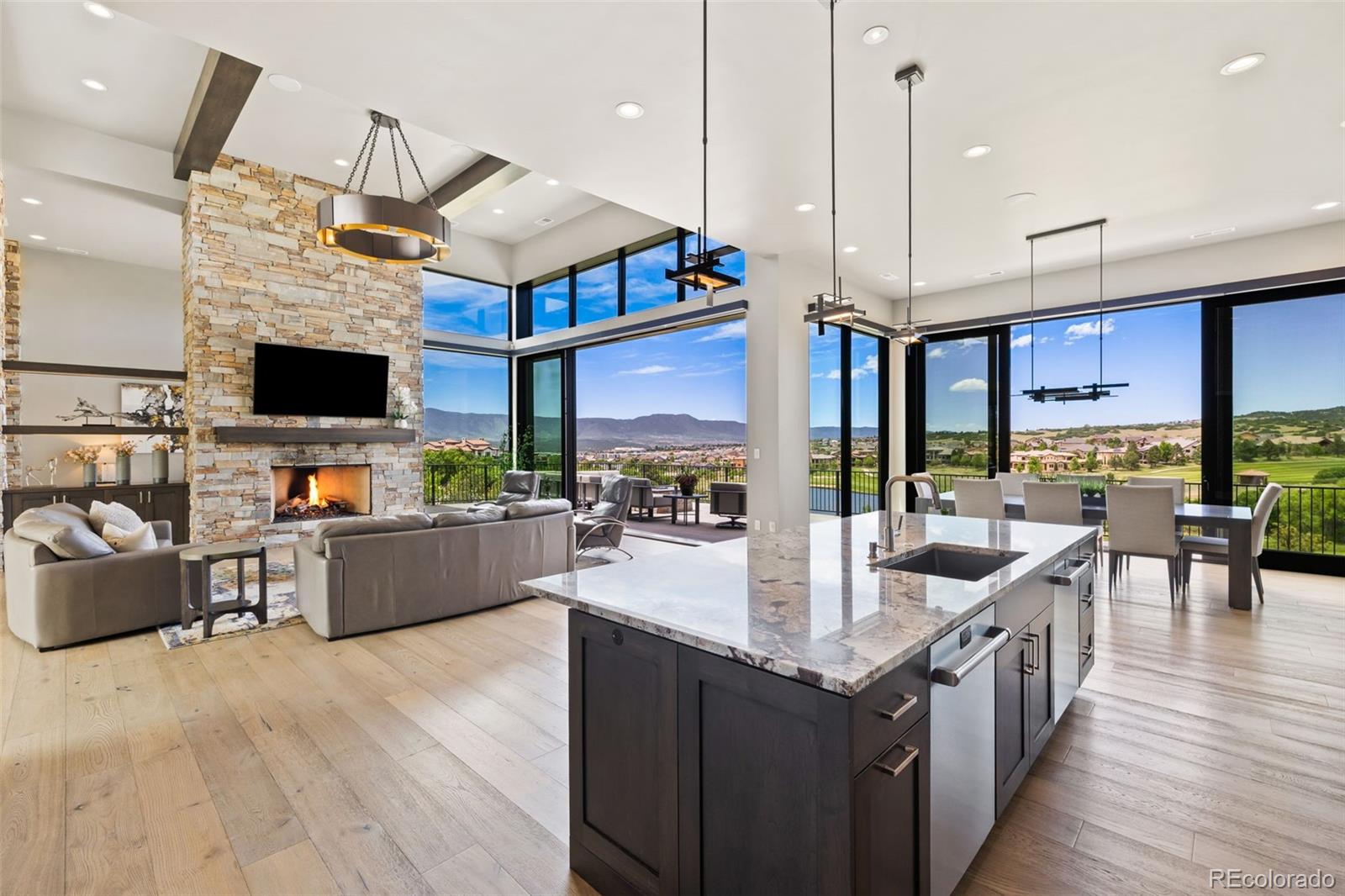 MLS Image #9 for 1484  vine cliff heights,colorado springs, Colorado