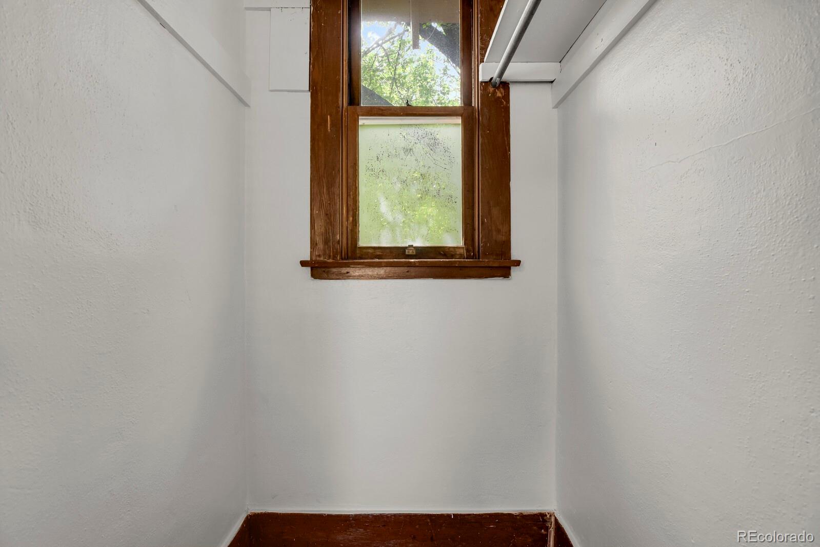 MLS Image #12 for 107 n 30th street,colorado springs, Colorado