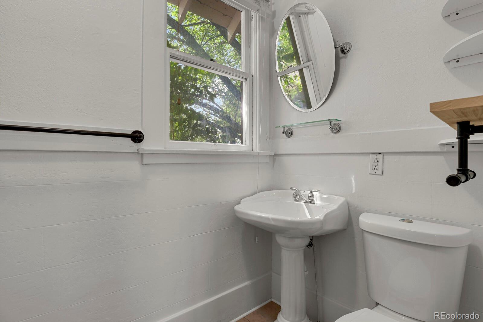 MLS Image #14 for 107 n 30th street,colorado springs, Colorado