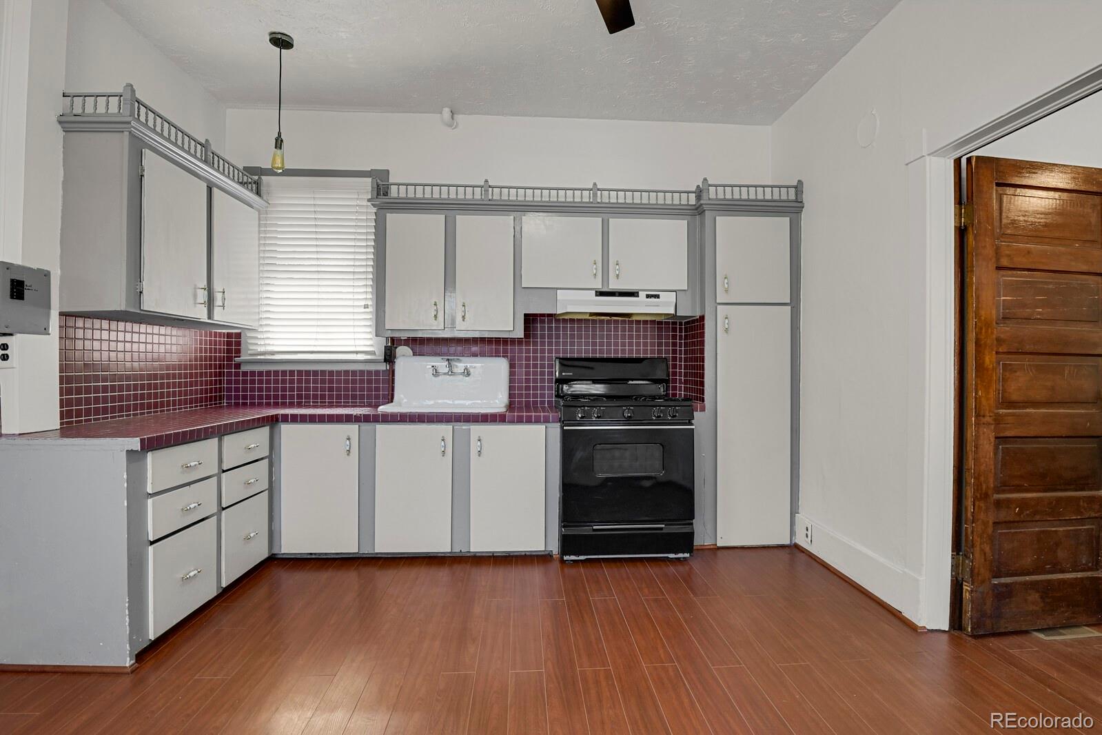 MLS Image #17 for 107 n 30th street,colorado springs, Colorado