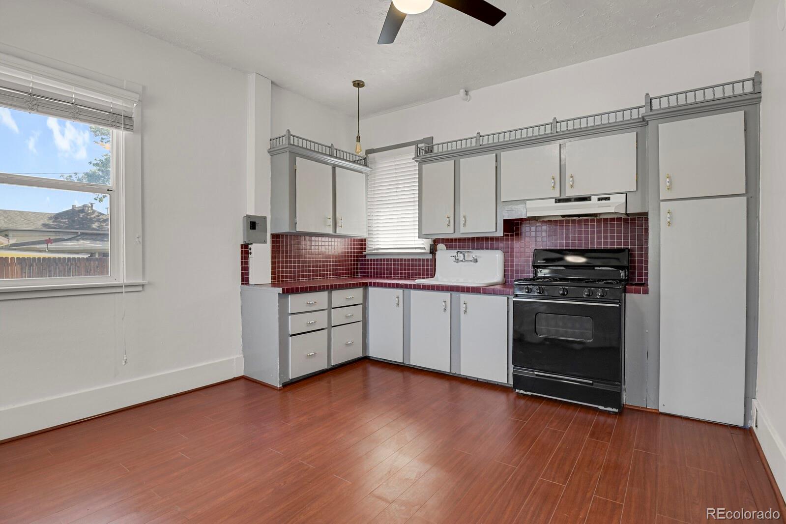 MLS Image #18 for 107 n 30th street,colorado springs, Colorado