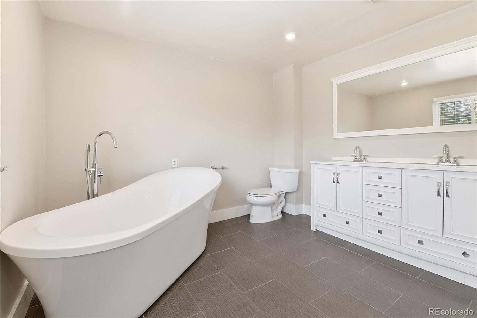 MLS Image #19 for 16600 e arapahoe road,foxfield, Colorado