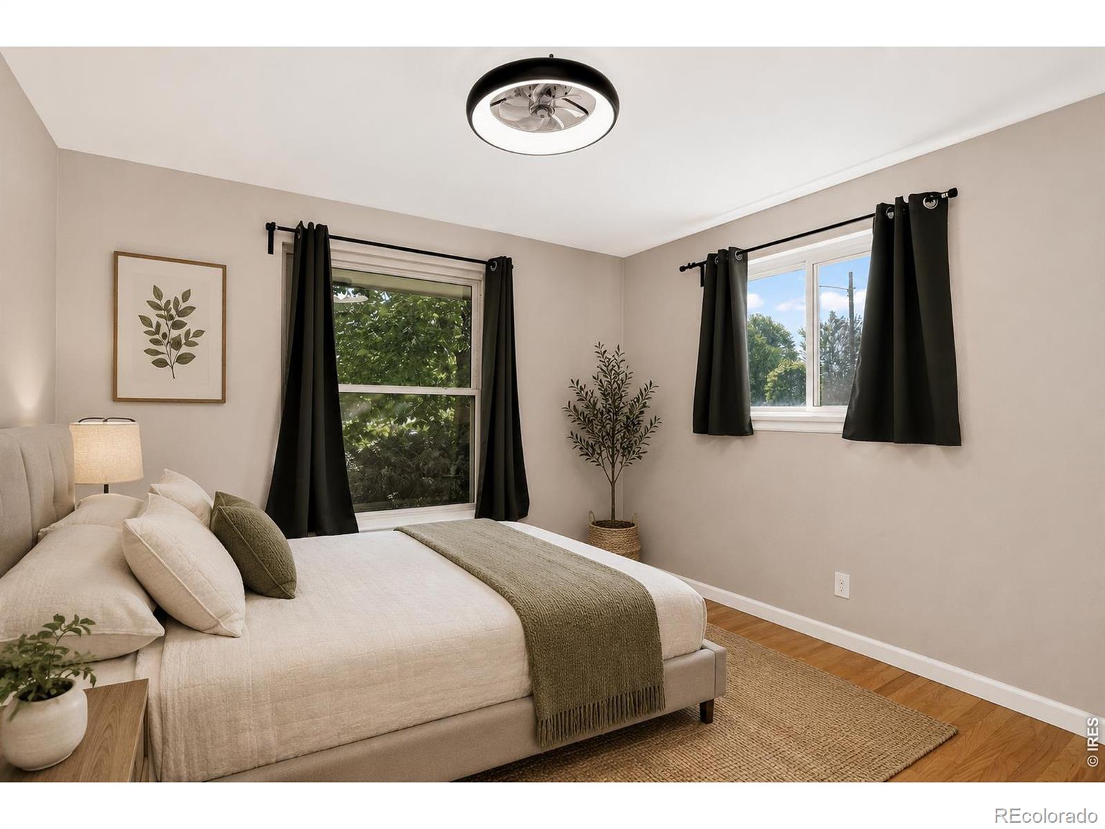 MLS Image #13 for 1431 s magnolia way,denver, Colorado