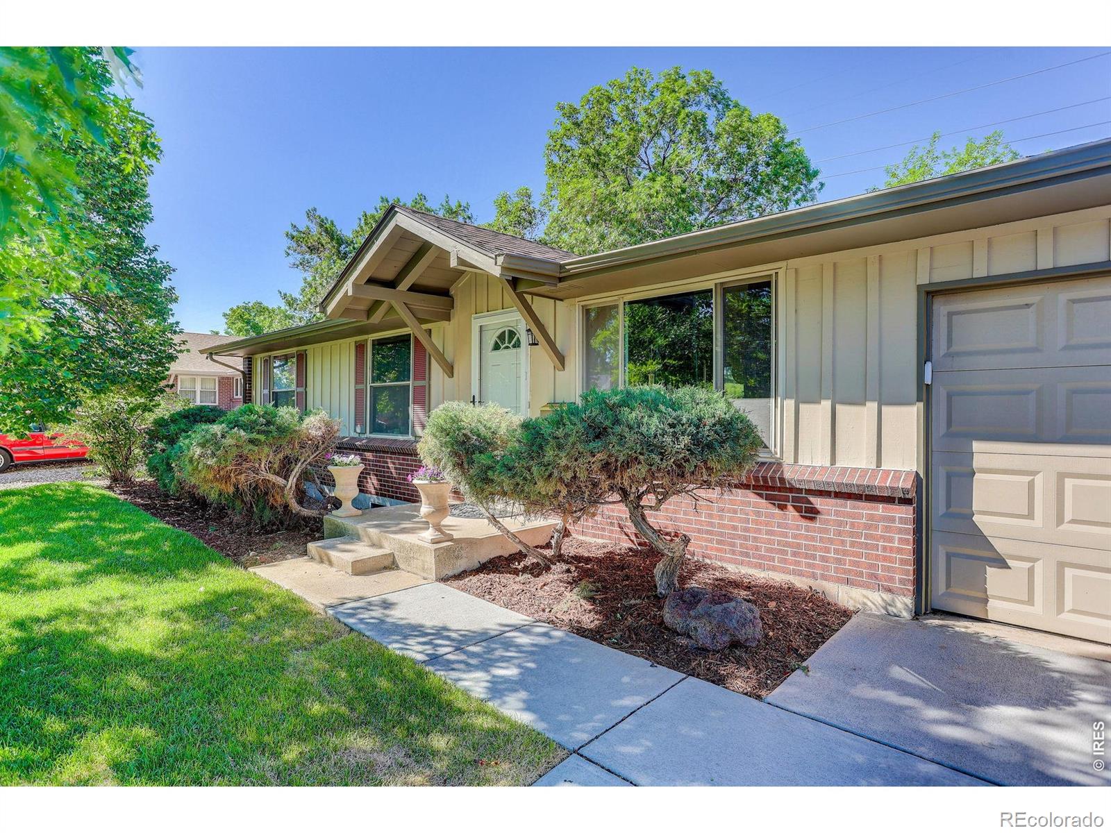 MLS Image #2 for 1431 s magnolia way,denver, Colorado
