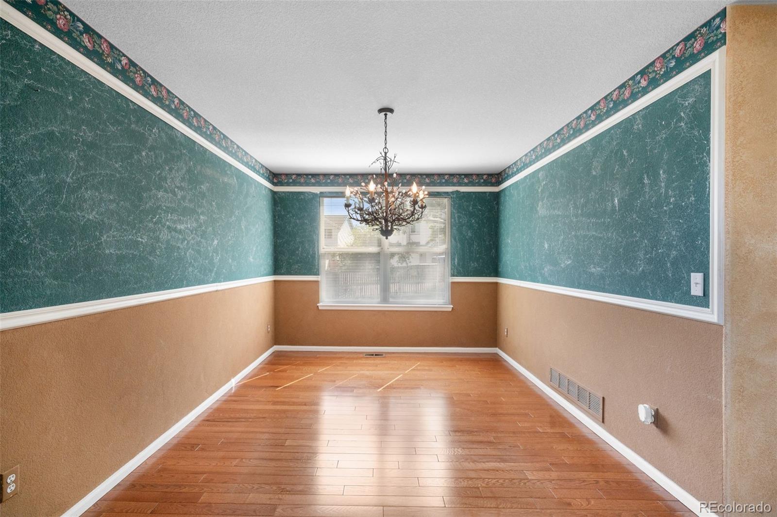 MLS Image #10 for 8359 s flower way,littleton, Colorado
