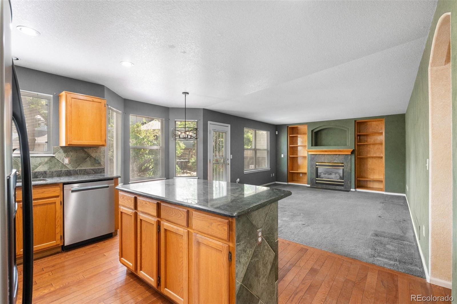 MLS Image #14 for 8359 s flower way,littleton, Colorado