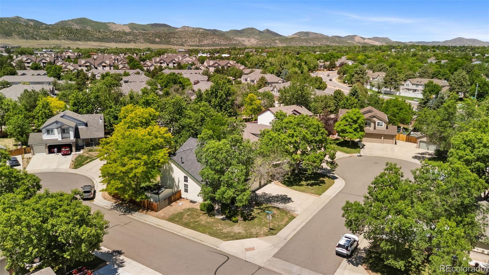 MLS Image #5 for 8359 s flower way,littleton, Colorado