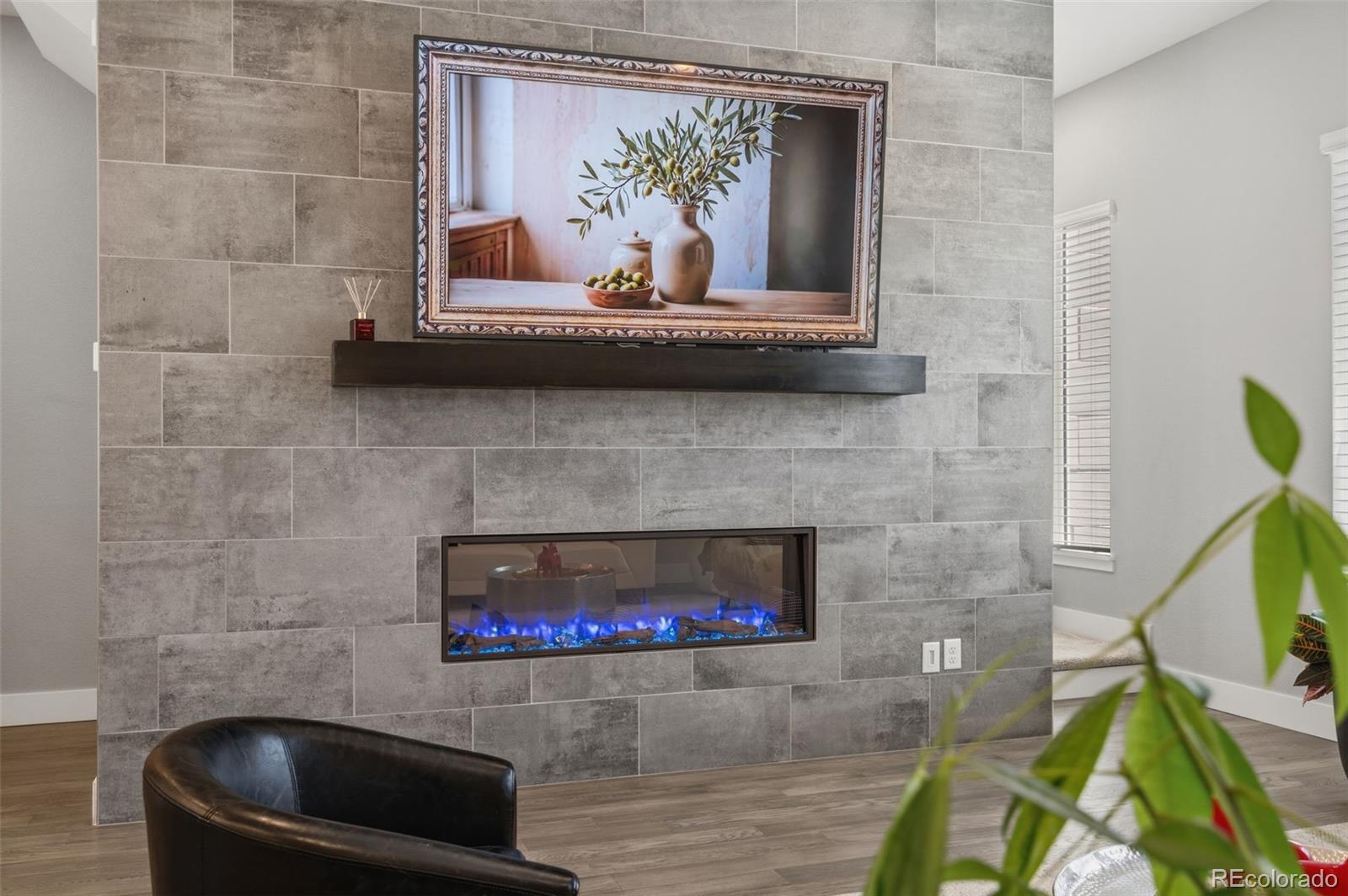 MLS Image #10 for 10139 e 62nd avenue,denver, Colorado