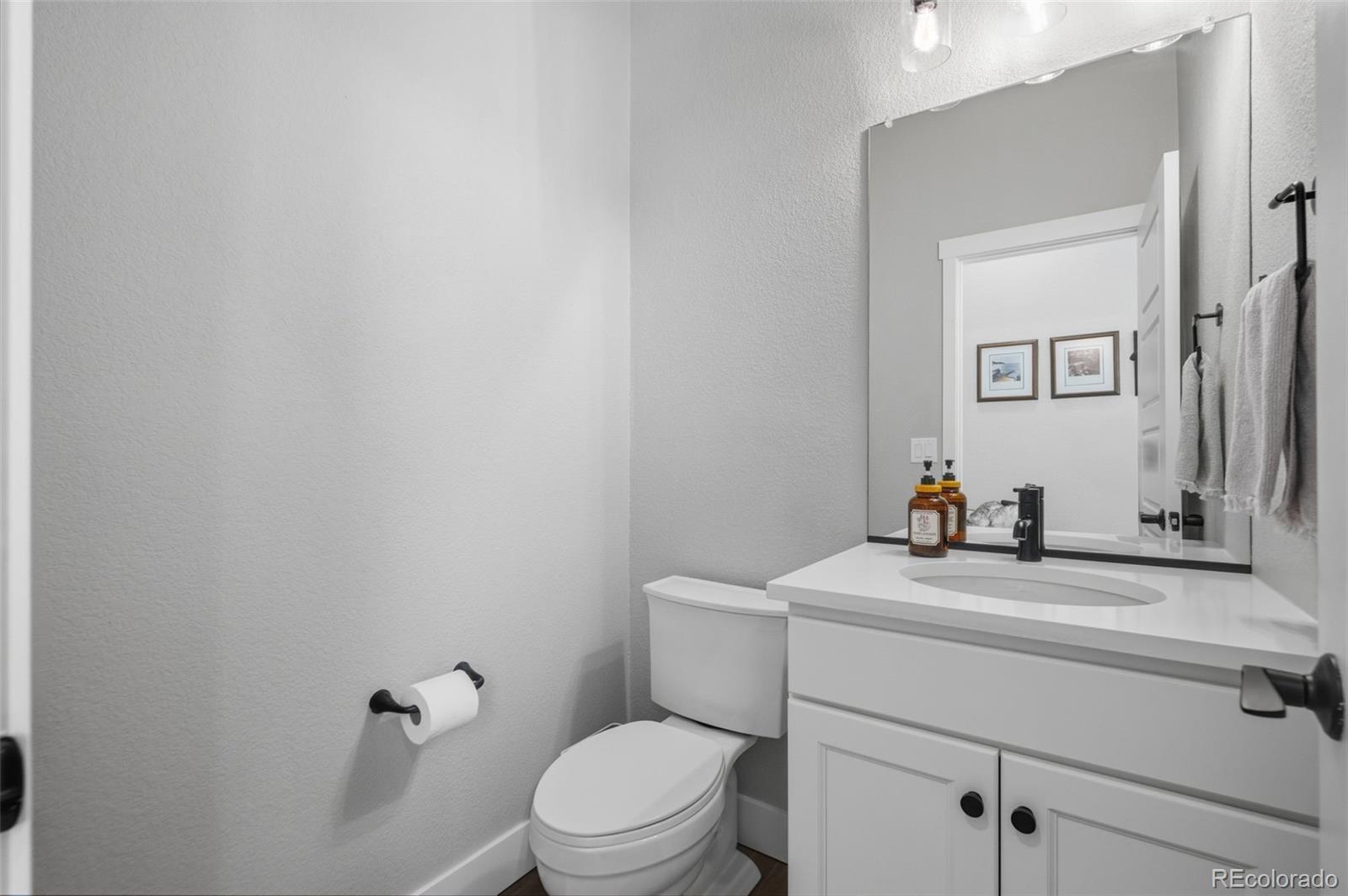 MLS Image #28 for 10139 e 62nd avenue,denver, Colorado