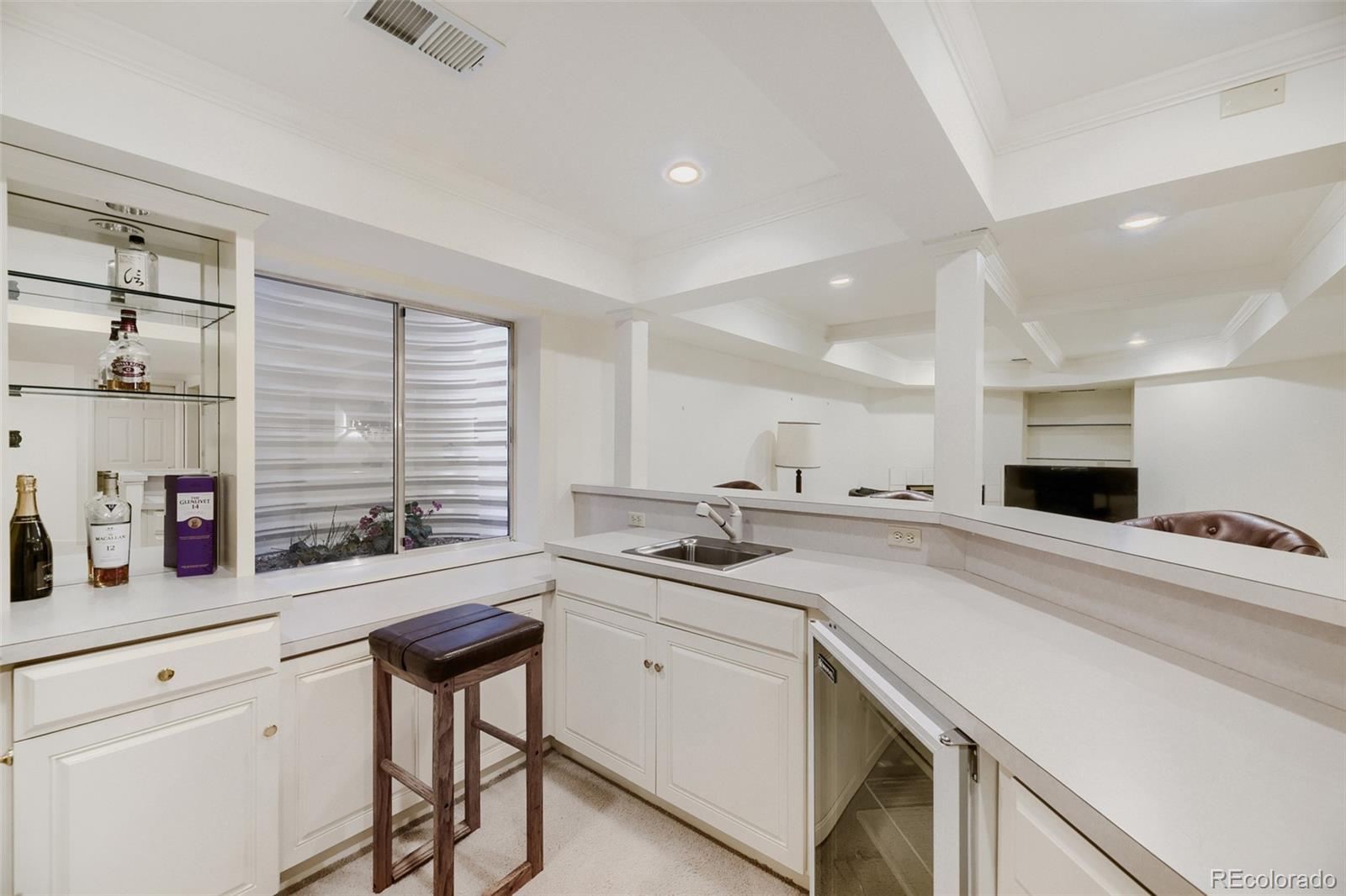 MLS Image #11 for 6018 e briarwood circle,englewood, Colorado
