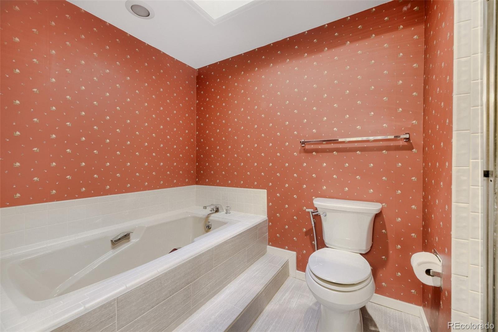MLS Image #23 for 6018 e briarwood circle,englewood, Colorado
