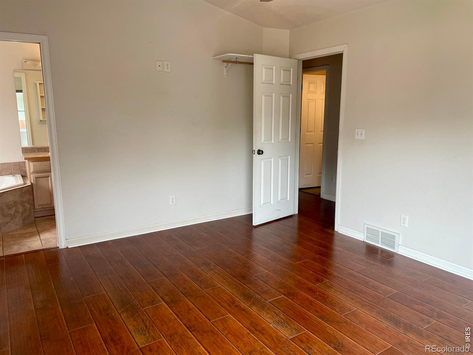 MLS Image #12 for 3610  centennial circle,evans, Colorado