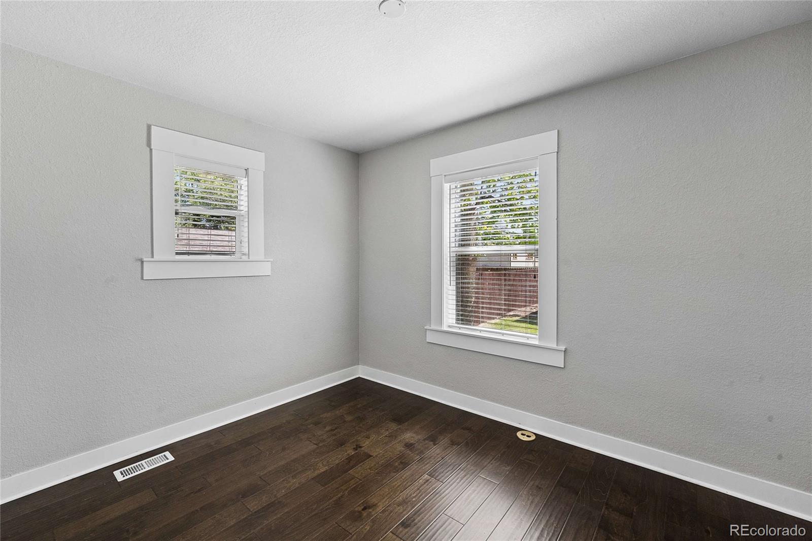 MLS Image #13 for 3040 n columbine street,denver, Colorado