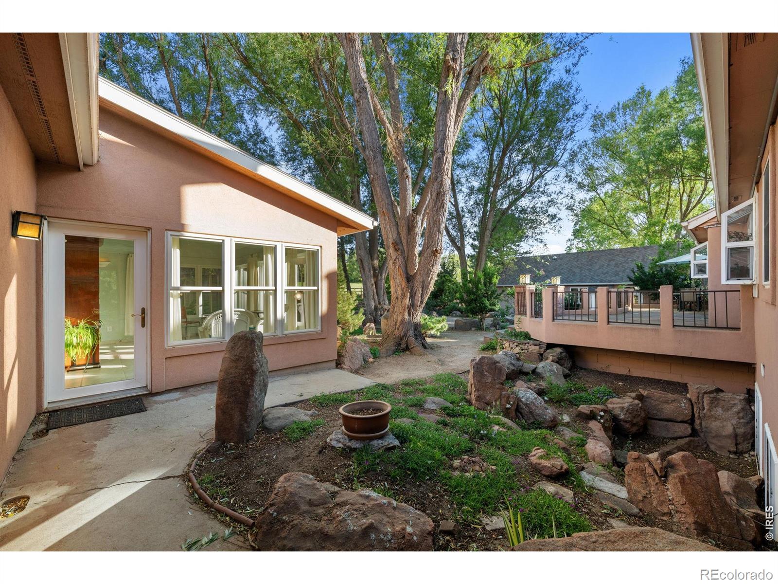 MLS Image #22 for 6644  bird cliff way,niwot, Colorado