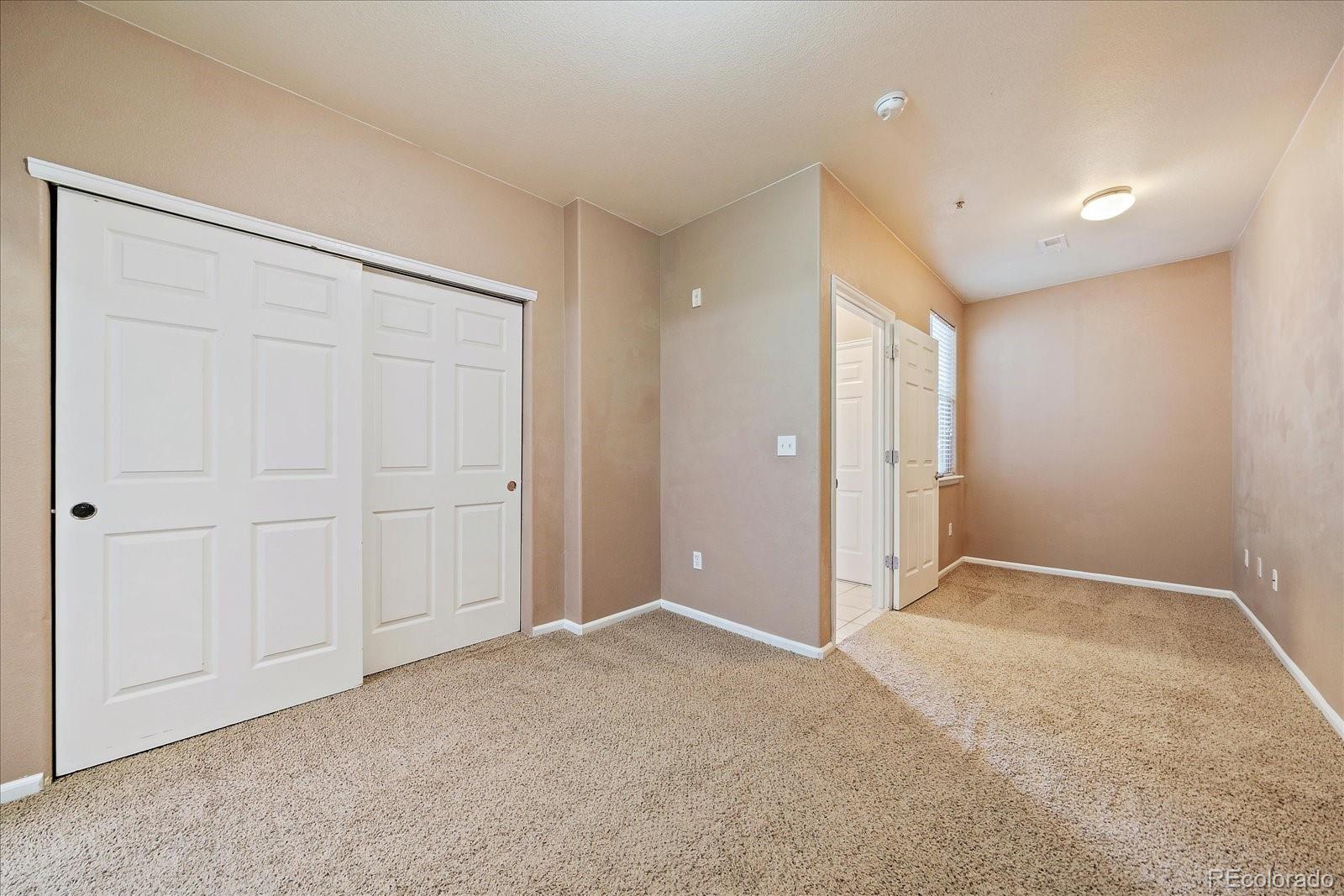 MLS Image #14 for 5255  memphis street 202,denver, Colorado