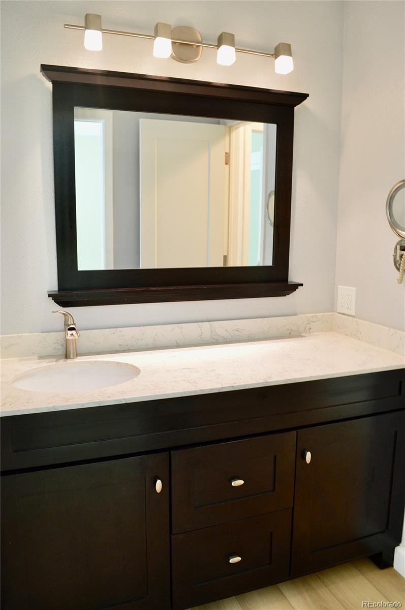 MLS Image #18 for 7629 s monaco way,centennial, Colorado