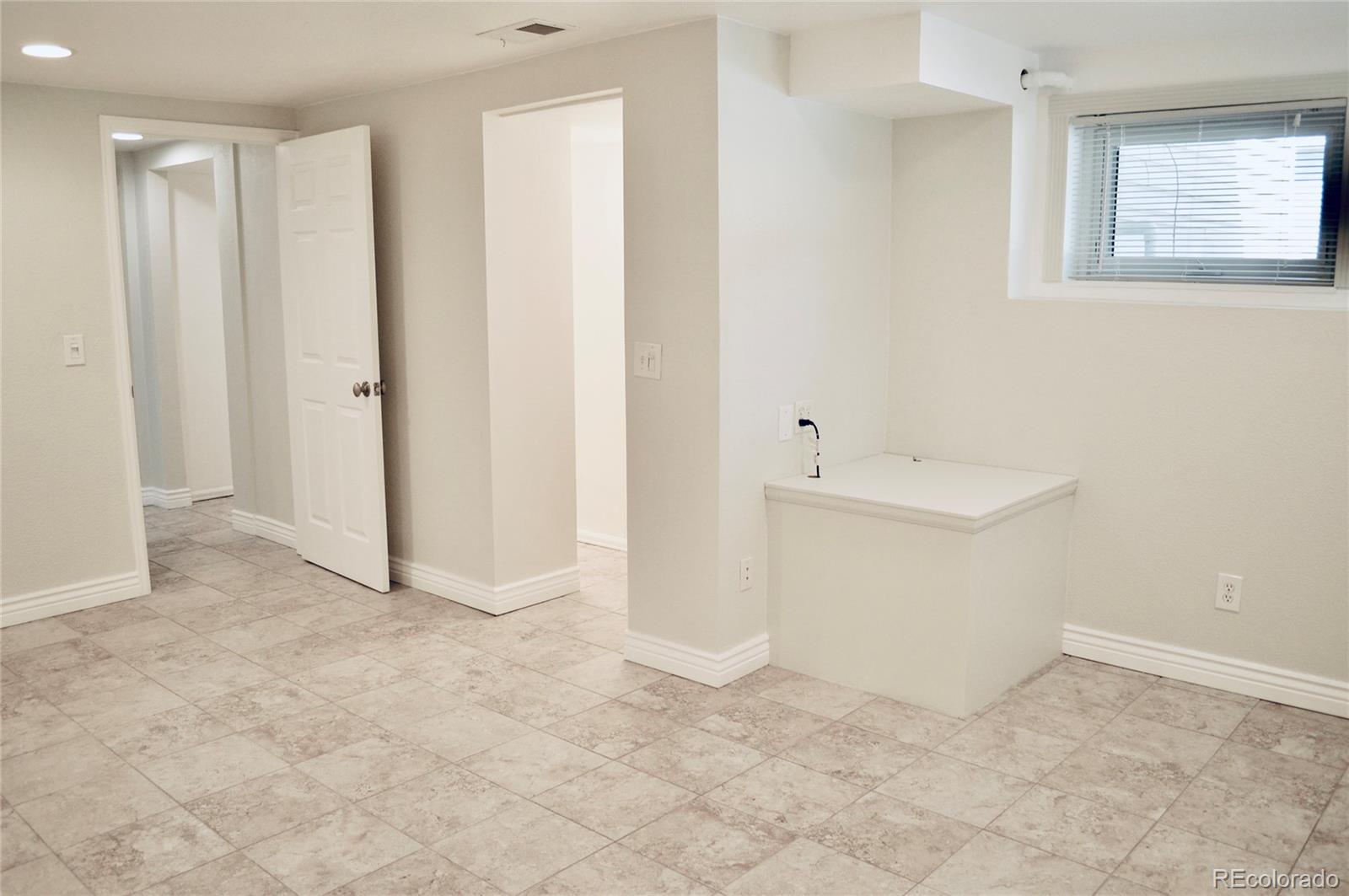 MLS Image #26 for 7629 s monaco way,centennial, Colorado