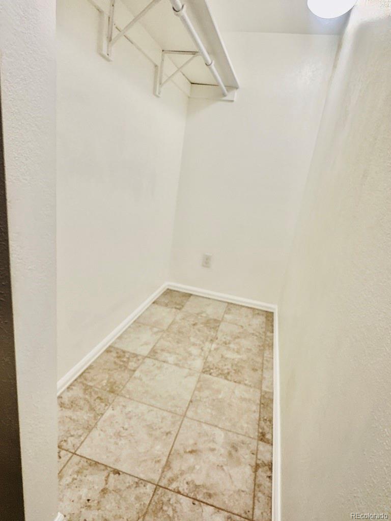 MLS Image #27 for 7629 s monaco way,centennial, Colorado