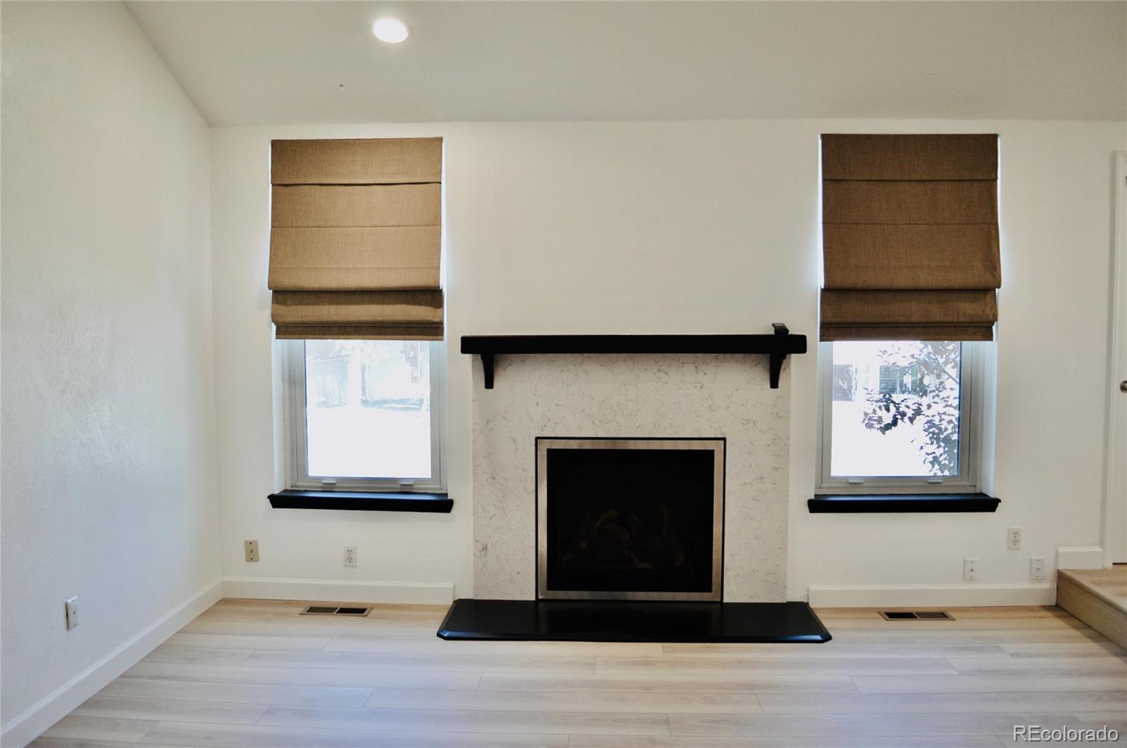 MLS Image #5 for 7629 s monaco way,centennial, Colorado
