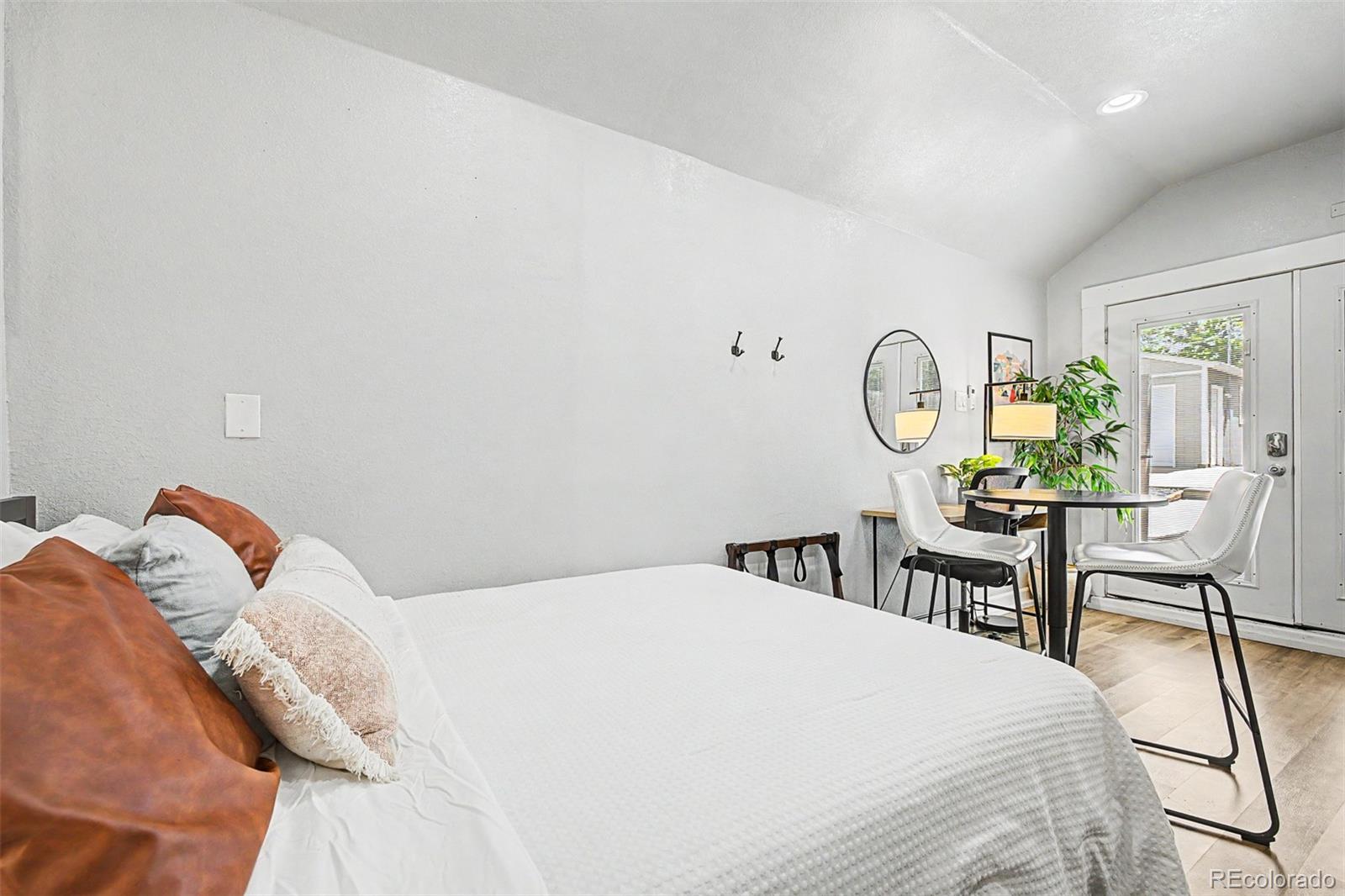 MLS Image #24 for 4997  green court,denver, Colorado