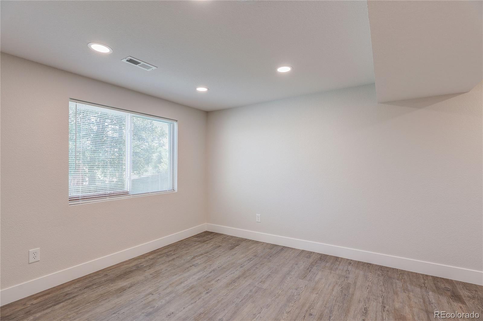 MLS Image #30 for 3100 s dale court,englewood, Colorado