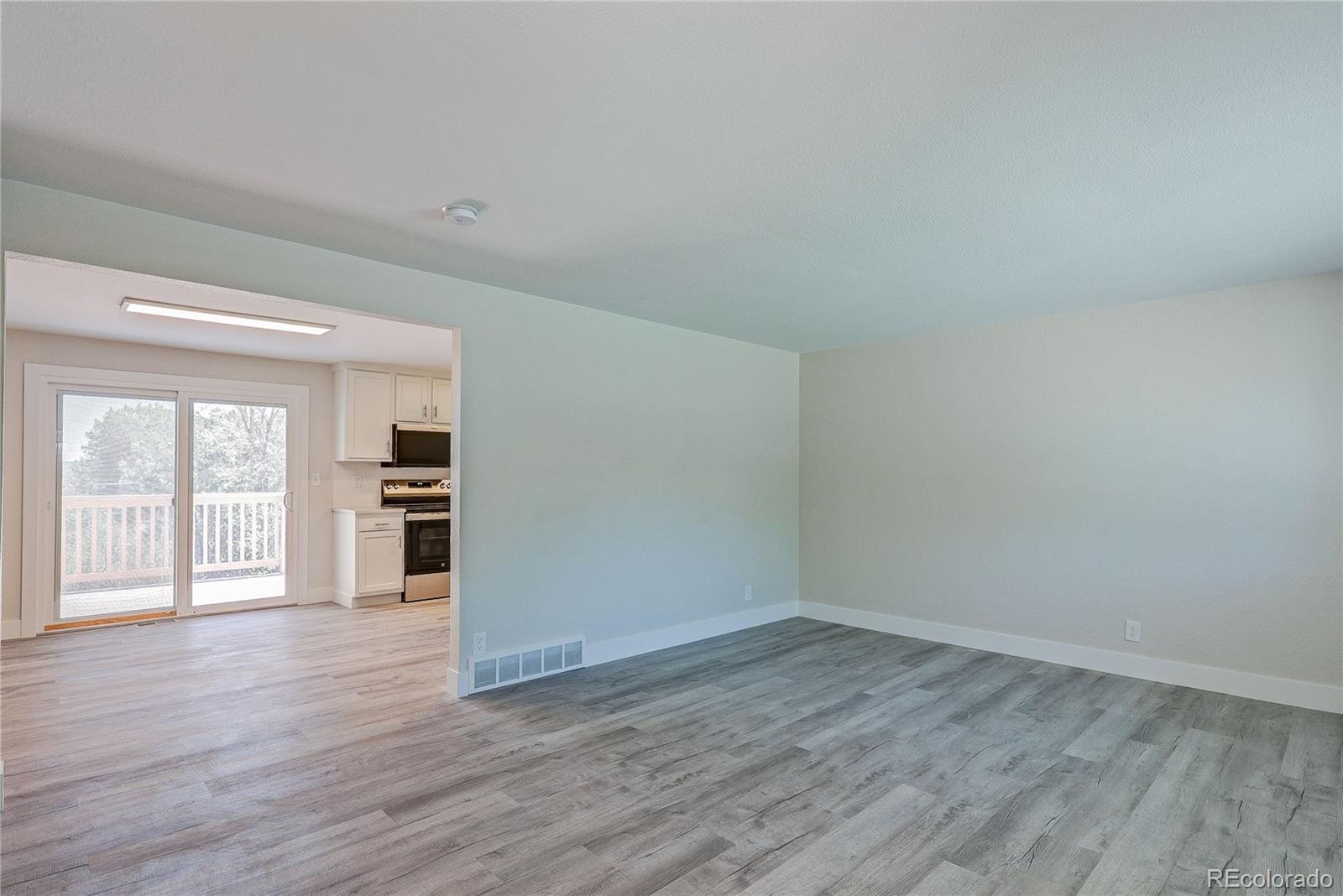 MLS Image #6 for 3100 s dale court,englewood, Colorado